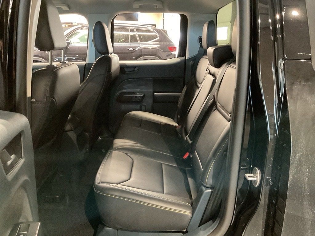 New 2026 Black Ford Lobo Standard image 17