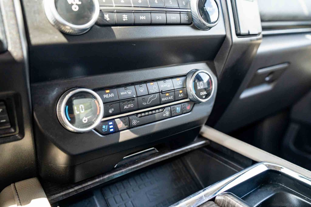 Used Car 2021 Ford Expedition  Limited For Sale Under $50,000 In Austin, Texas