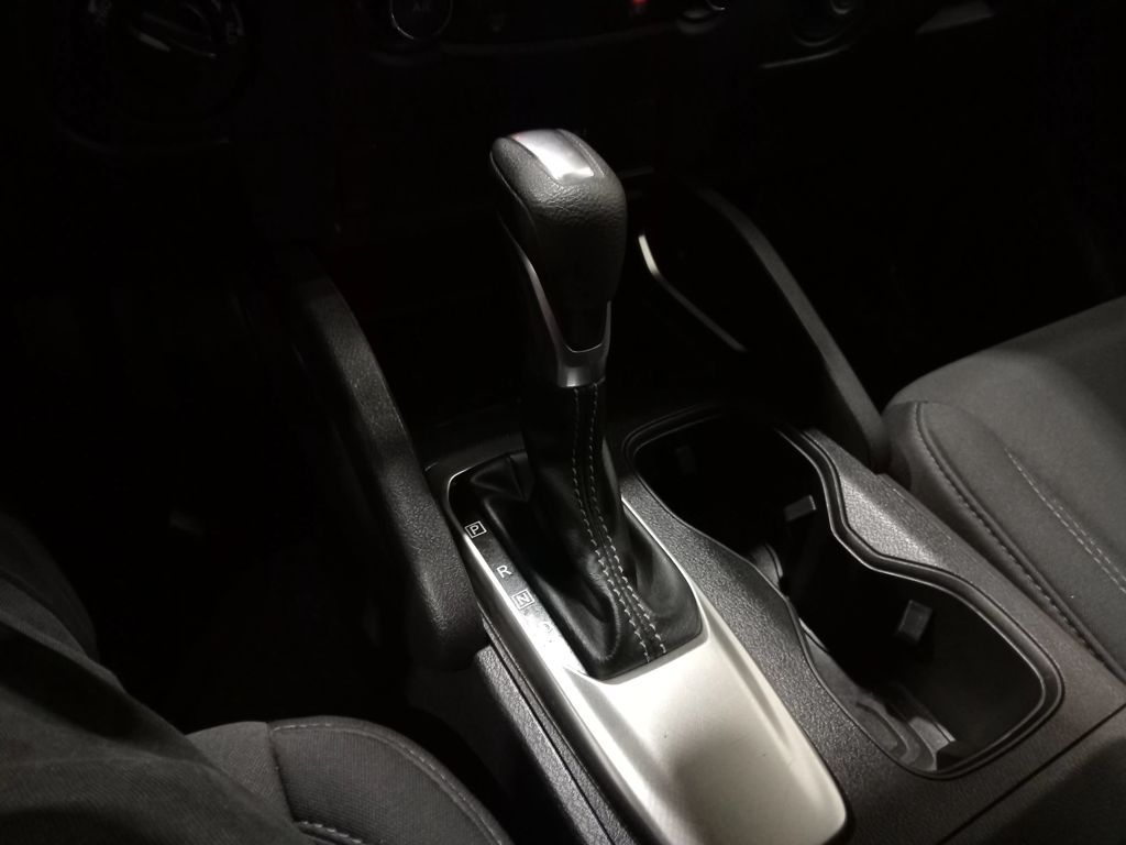 2024 Nissan Frontier Crew Cab SV 4x4