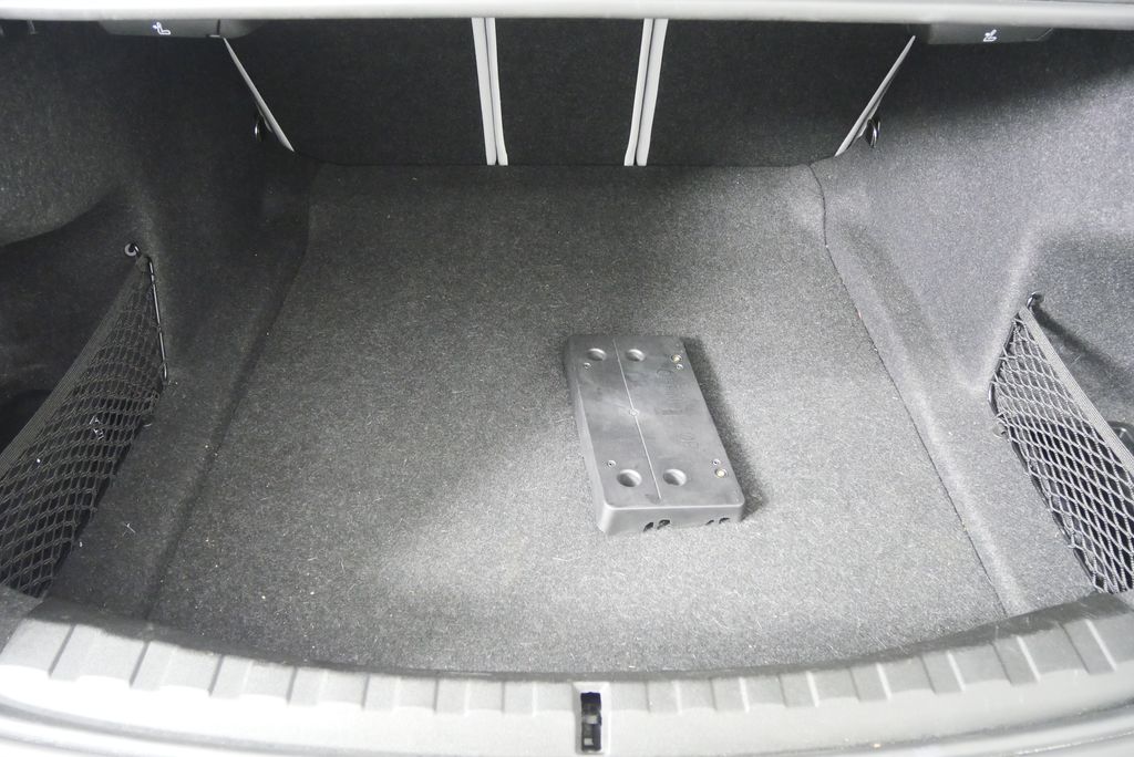 Thumbnail: 2021 BMW M3 - 18