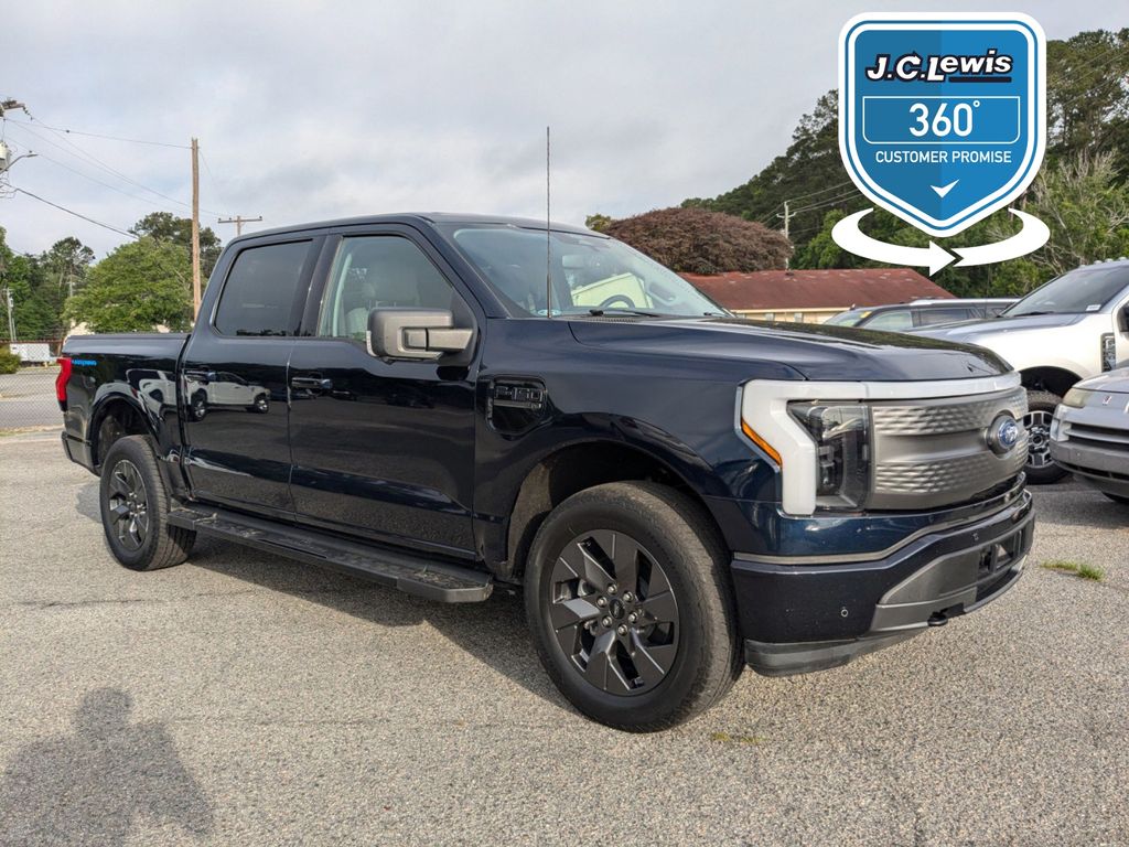 2022 Ford F-150 Lightning XLT