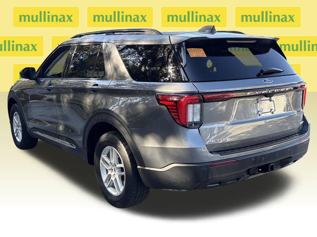 Certified Used 2025 Gray Ford Active image 15