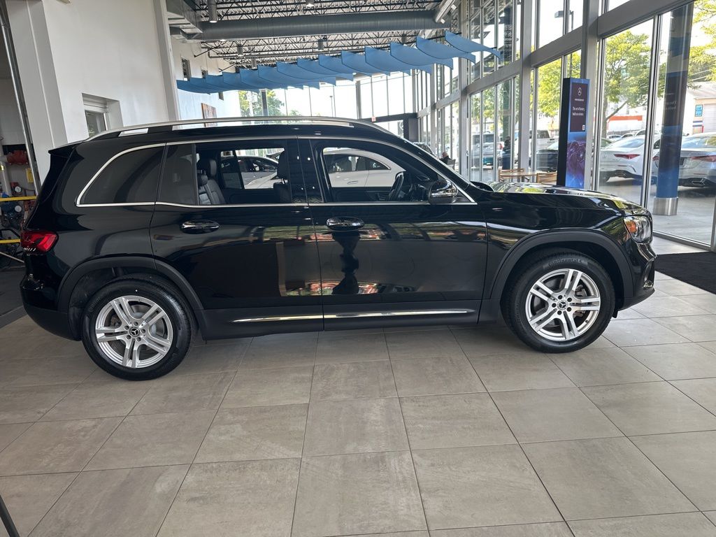 2021 Mercedes-Benz GLB GLB 250 8