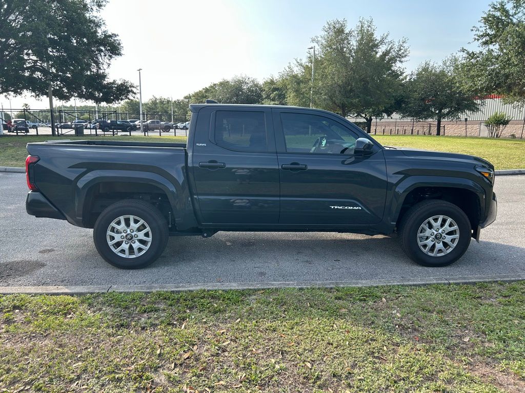 2024 Toyota Tacoma SR5 5