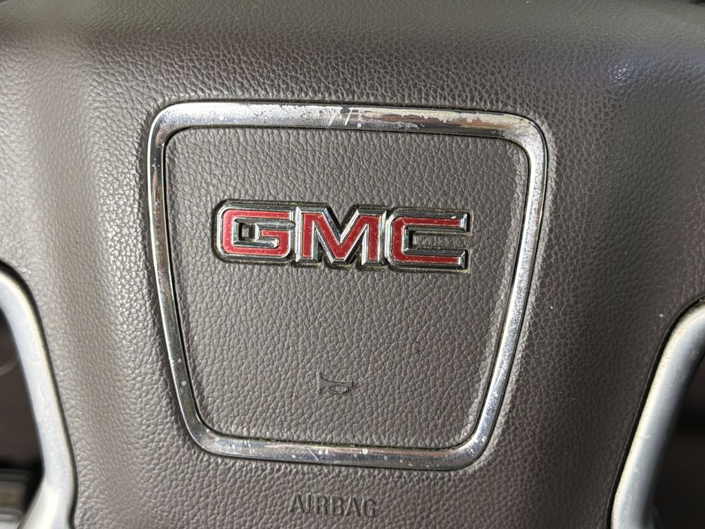 used 2015 GMC Sierra 1500 car, priced at $19,995
