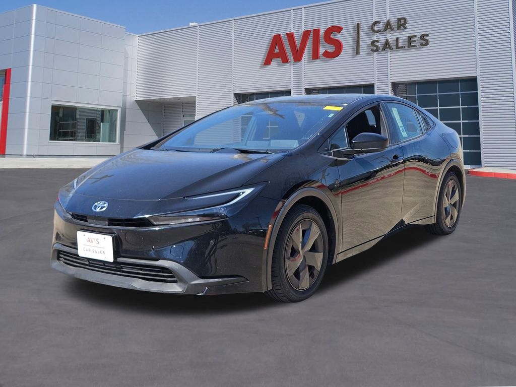 2024 Toyota Prius LE FWD