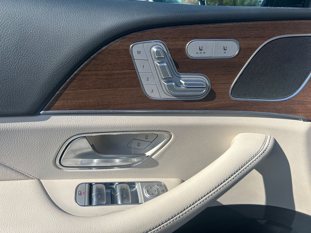 2025 Mercedes-Benz GLE GLE 450e White at John Sisson Motors