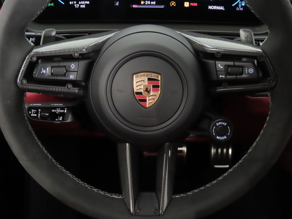 Thumbnail: 2025 Porsche  - 18