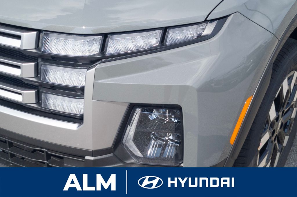 2026 Hyundai Santa Cruz SE photo 3