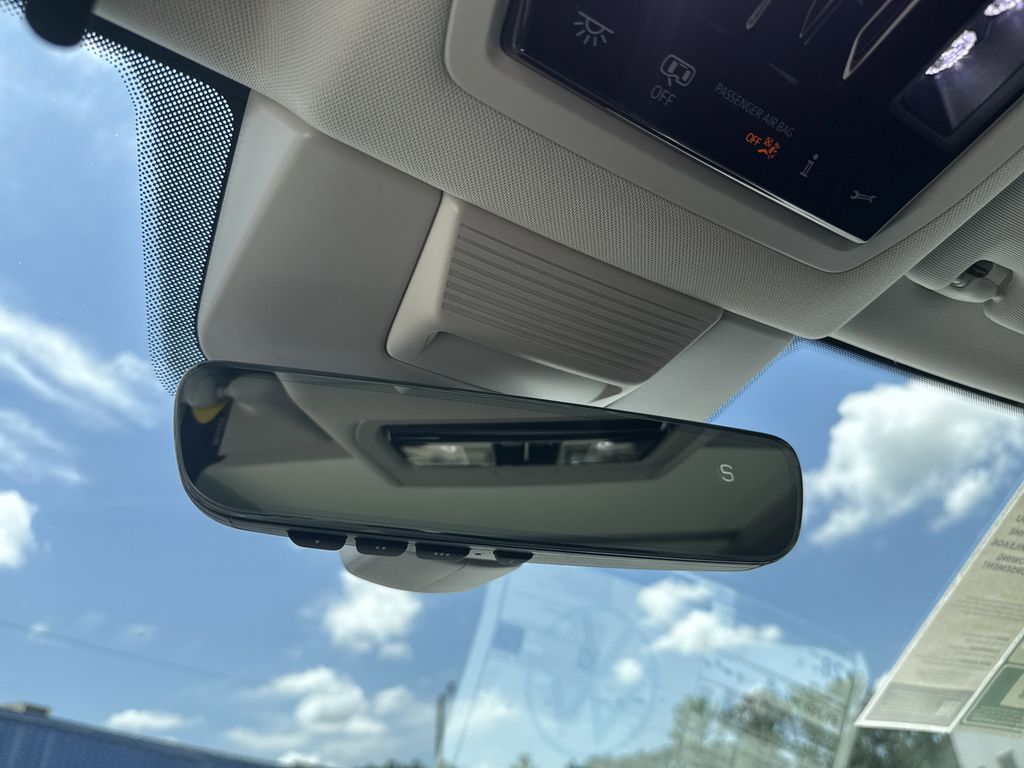 2026 Volkswagen Tiguan 2.0T SE Silver at DeMontrond Auto Country