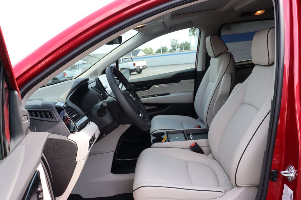 Thumbnail: 2026 Honda Odyssey - 31