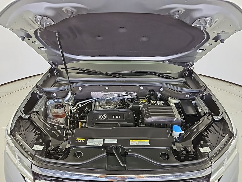 Thumbnail: 2023 Volkswagen Atlas - 6