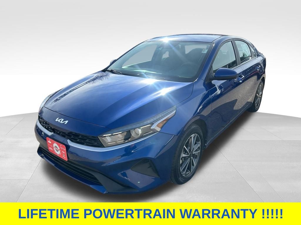 2024 Kia Forte LXS FWD