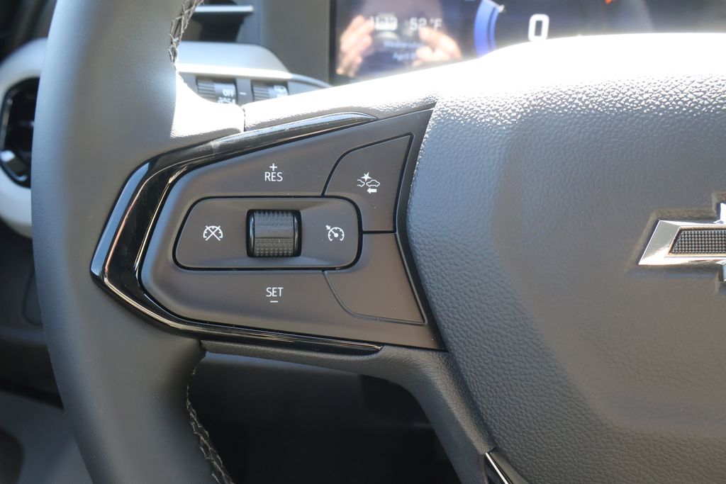 Thumbnail: 2027 Chevrolet Bolt EV - 22