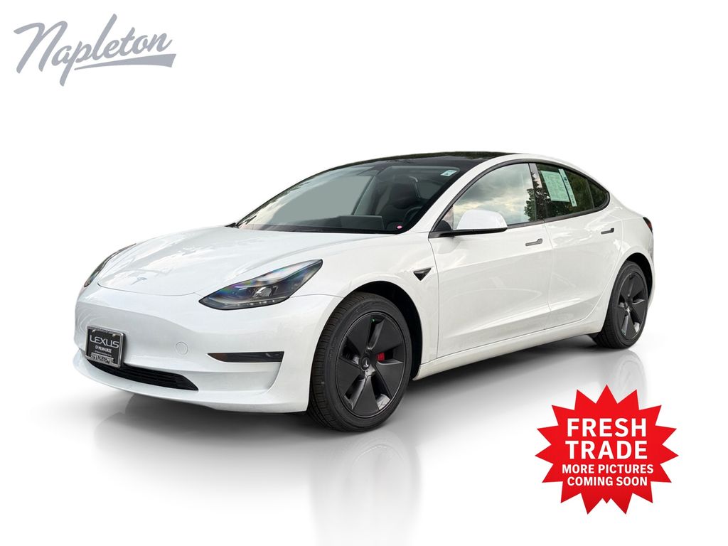 White 2023 Tesla Model 3 Sedan Rear-Wheel Drive 1-Speed Automatic