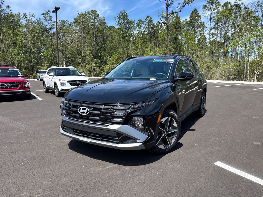 Phantom Black 2025 Hyundai Tucson SEL FWD SUV / Crossover Front-Wheel Drive 8-Speed Automatic