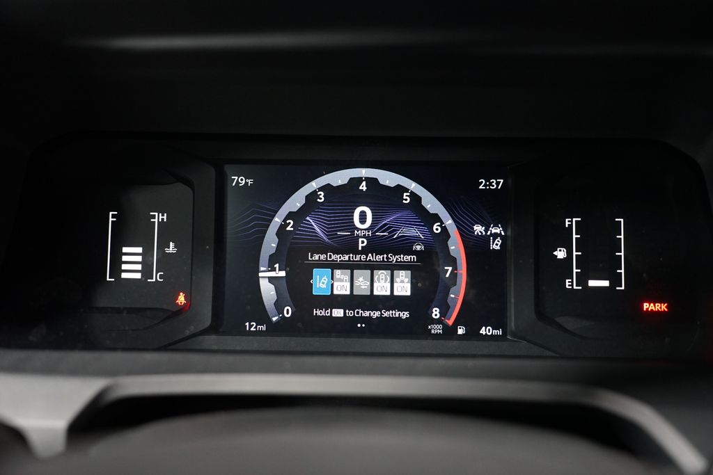 2025 Toyota Tacoma SR5 16
