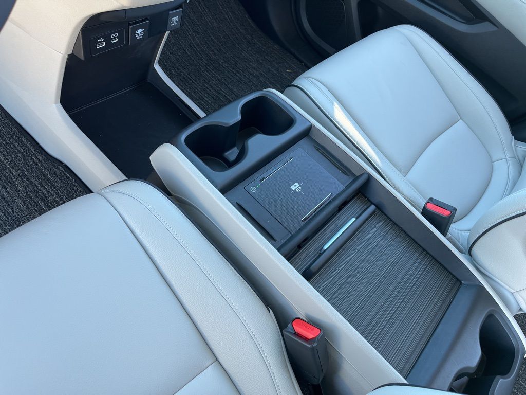 Thumbnail: 2026 Honda Odyssey - 21