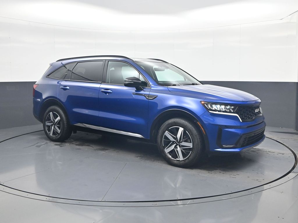 2022 Kia Sorento S FWD