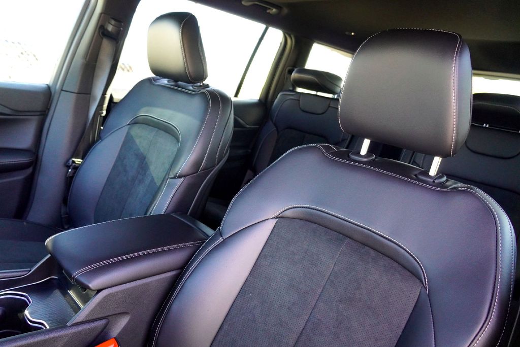 New Car 2025 Jeep Grand Cherokee L  Altitude X For Sale Under $40,000 In Taylor, Texas