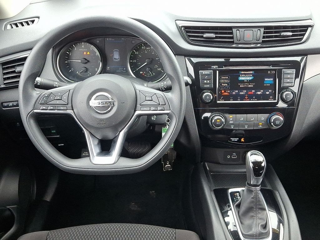 Thumbnail: 2019 Nissan Rogue Sport - 12