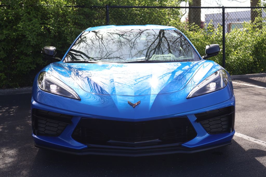 2024 Chevrolet Corvette Stingray 2