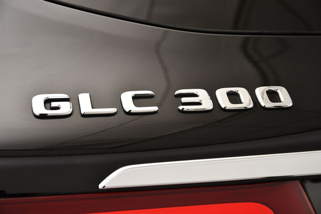 2019 Mercedes-Benz GLC 300 9