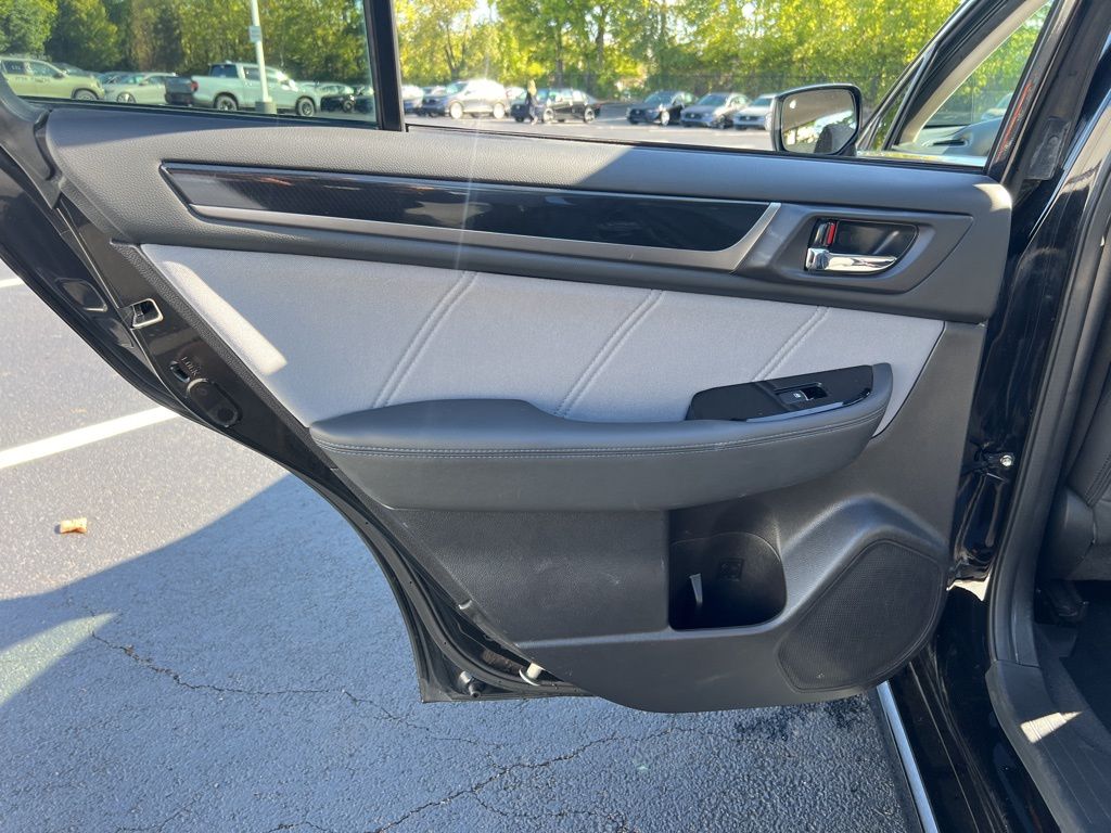 Thumbnail: 2017 Subaru Legacy - 21