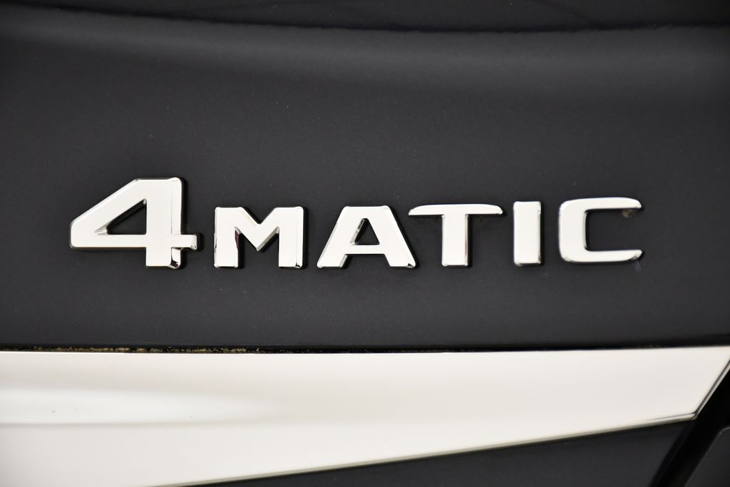 Thumbnail: 2019 Mercedes-Benz E-Class - 10