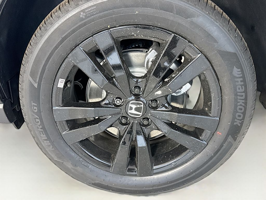 Thumbnail: 2027 Honda HR-V - 30