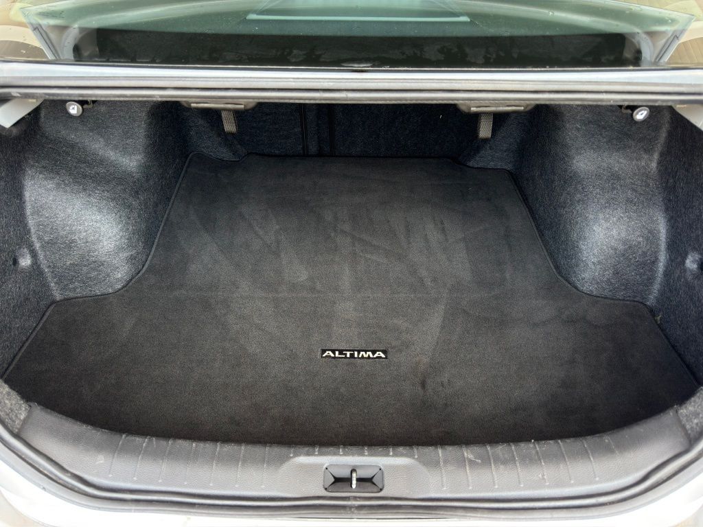 2024 Nissan Altima 2.5 SV Silver at Wharton Chevrolet GMC