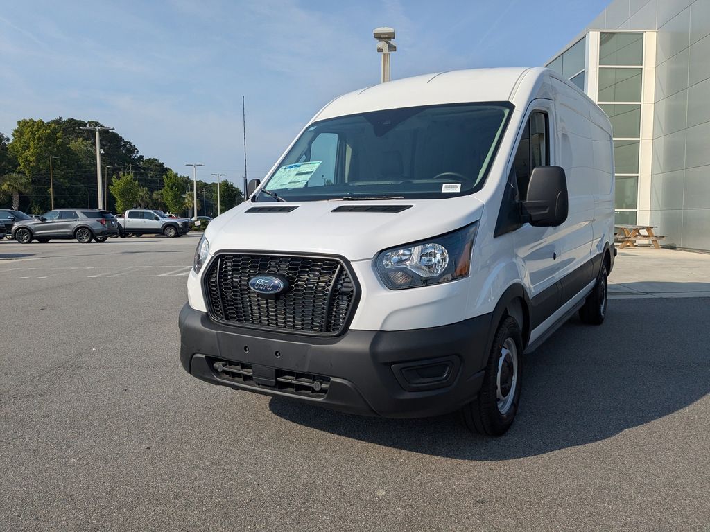 2025 Ford Transit 250