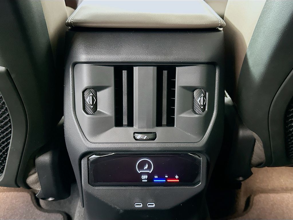 Thumbnail: 2026 BMW X3 - 18