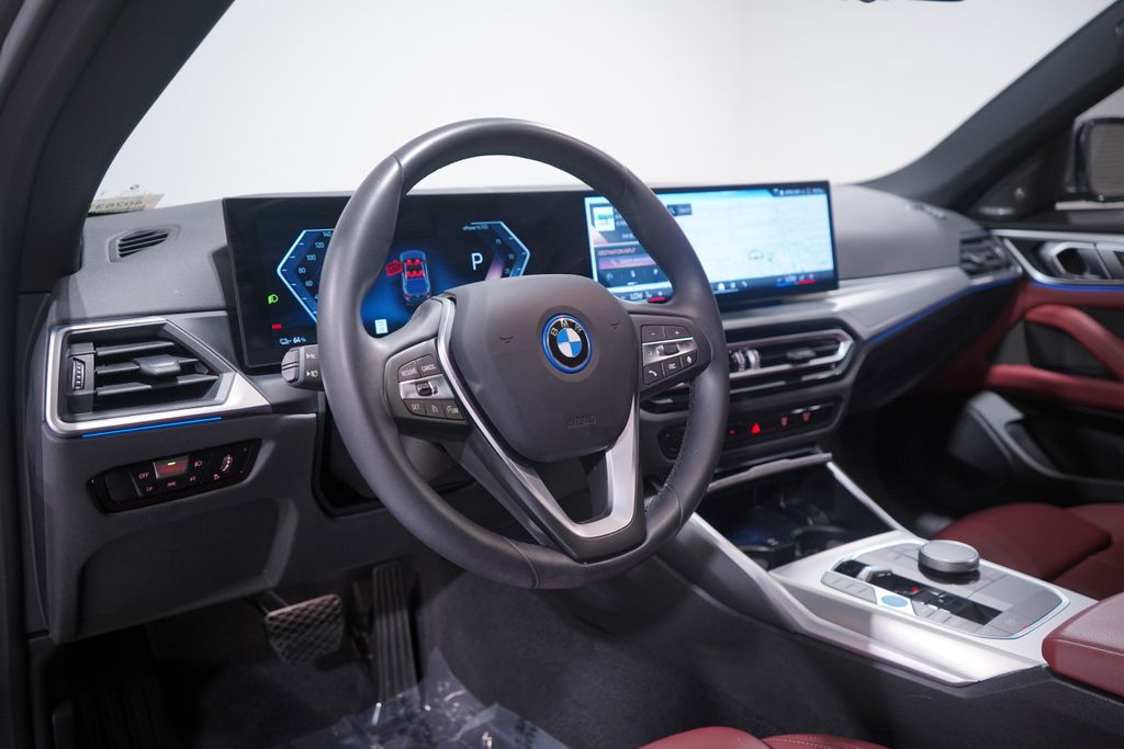 2024 BMW i4 eDrive35 6