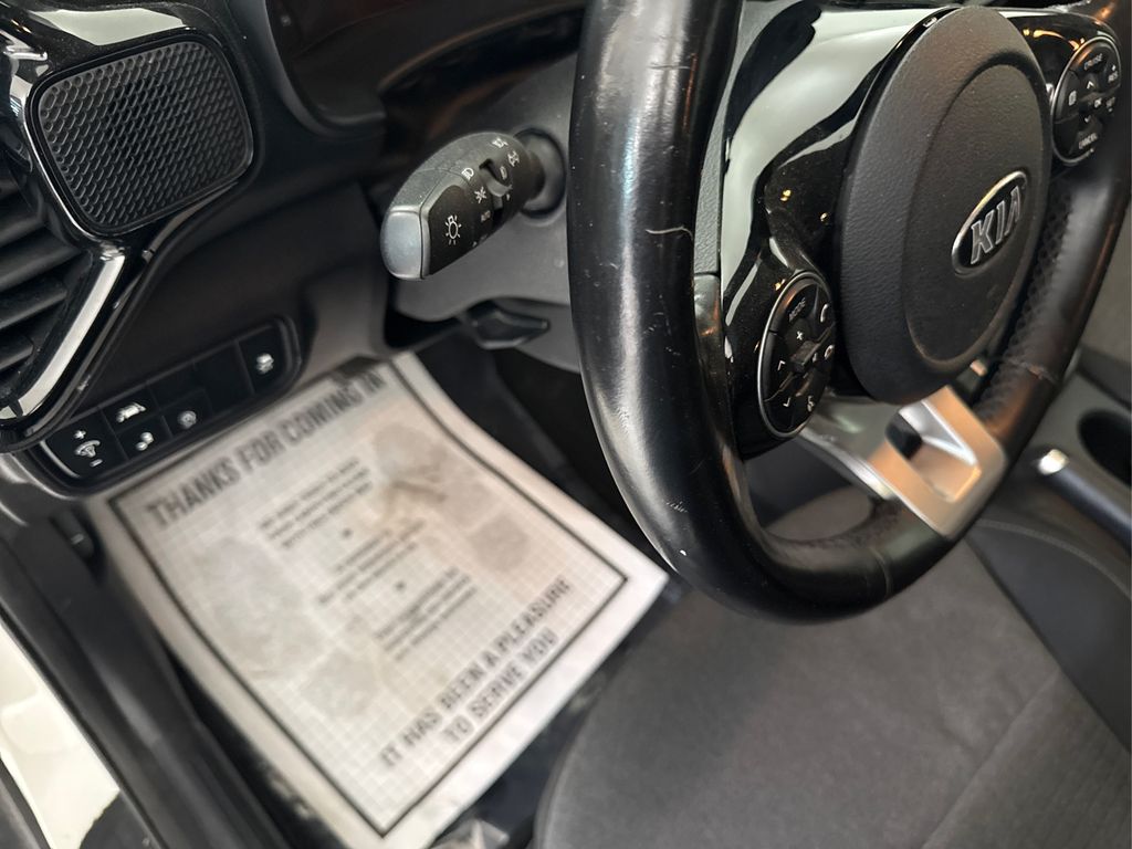 2020 Kia Soul EX - Photo 31