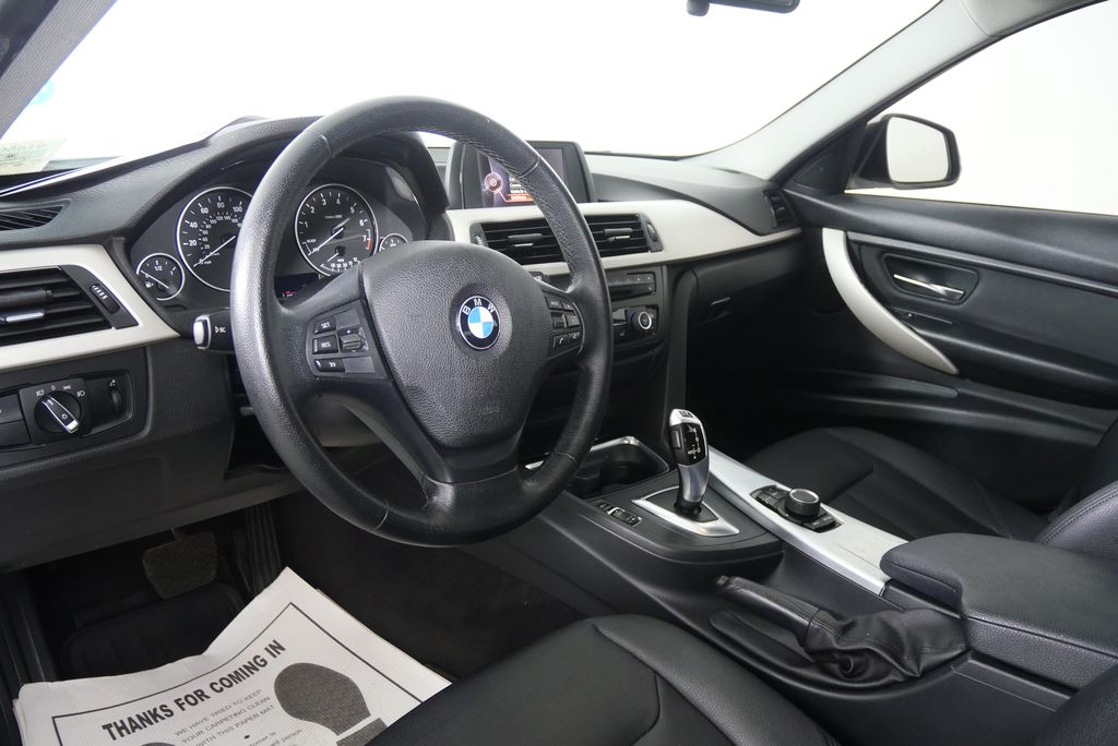 2015 BMW 3 Series 320i xDrive 13