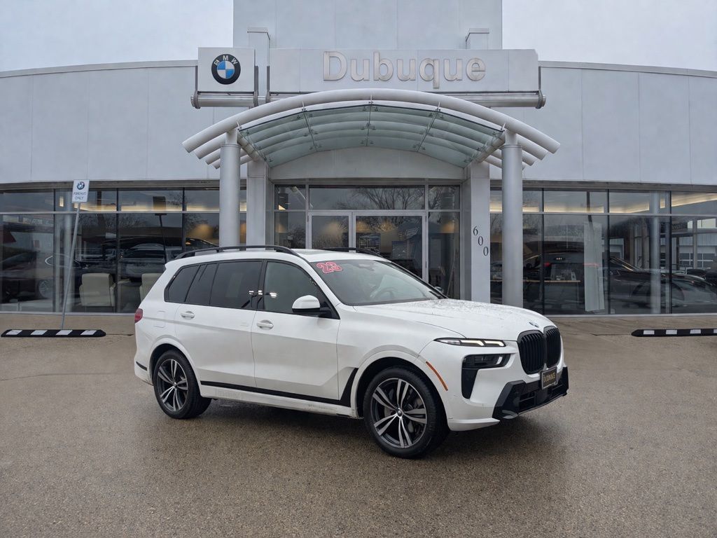 Mineral White Metallic 2023 BMW X7 xDrive40i AWD SUV / Crossover All-Wheel Drive 8-Speed Automatic