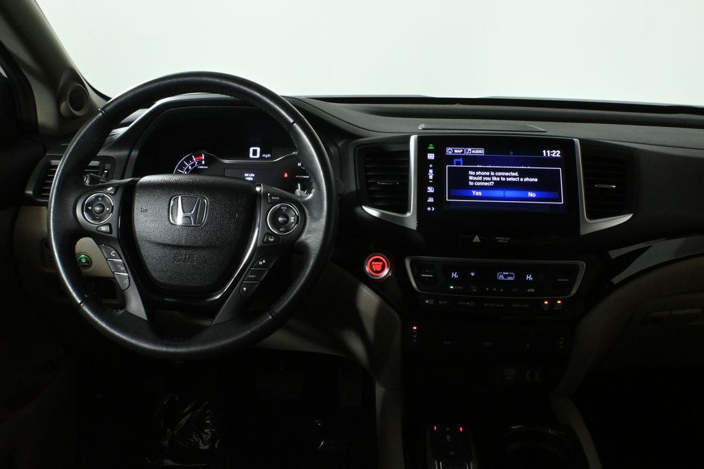 2016 Honda Pilot Touring 19