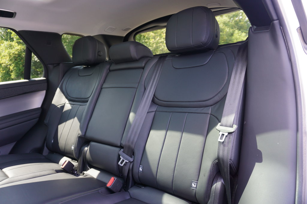 Thumbnail: 2024 Land Rover Range Rover Sport - 24