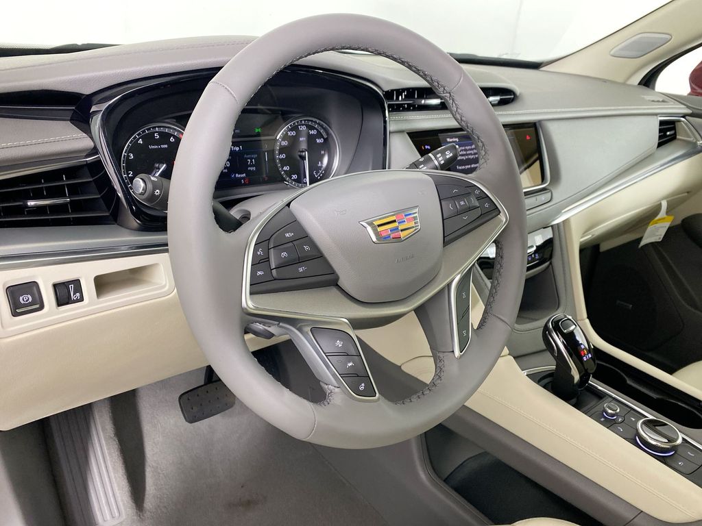 2025 Cadillac XT5 Premium Luxury 10