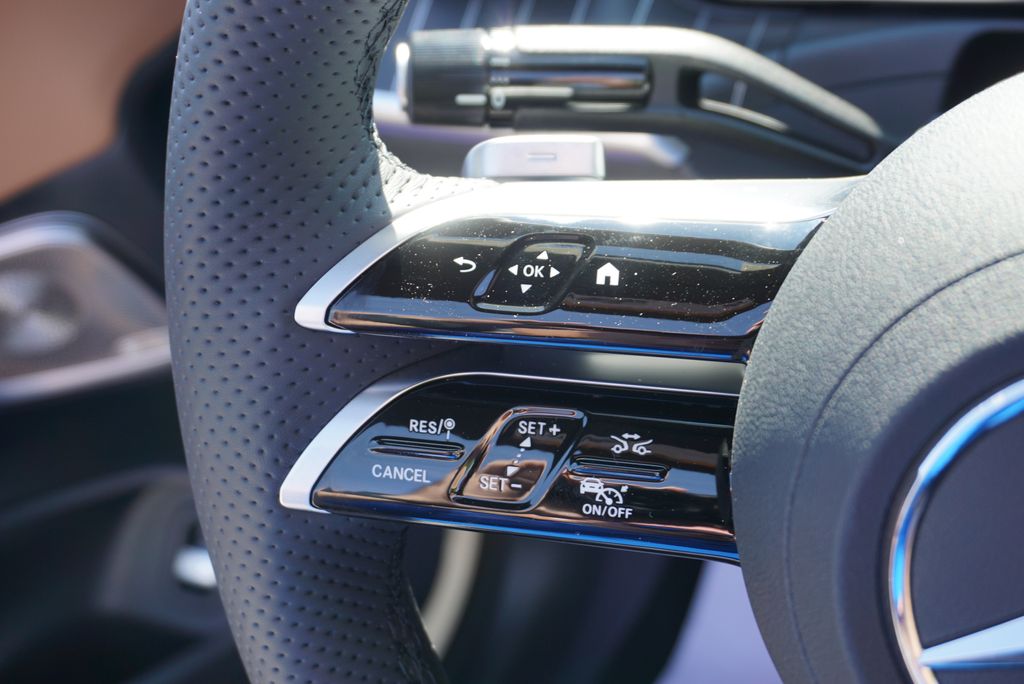 Thumbnail: 2026 Mercedes-Benz CLE - 30