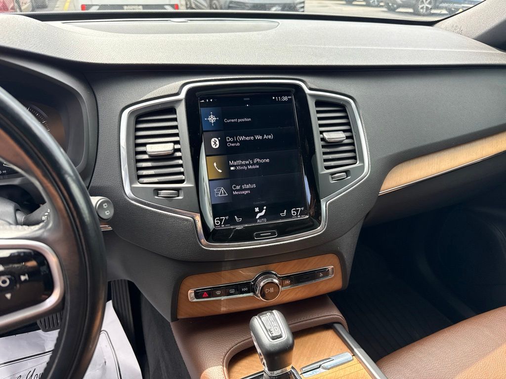 2021 Volvo XC90 T6 Momentum White at Subaru and VW of Moon Township