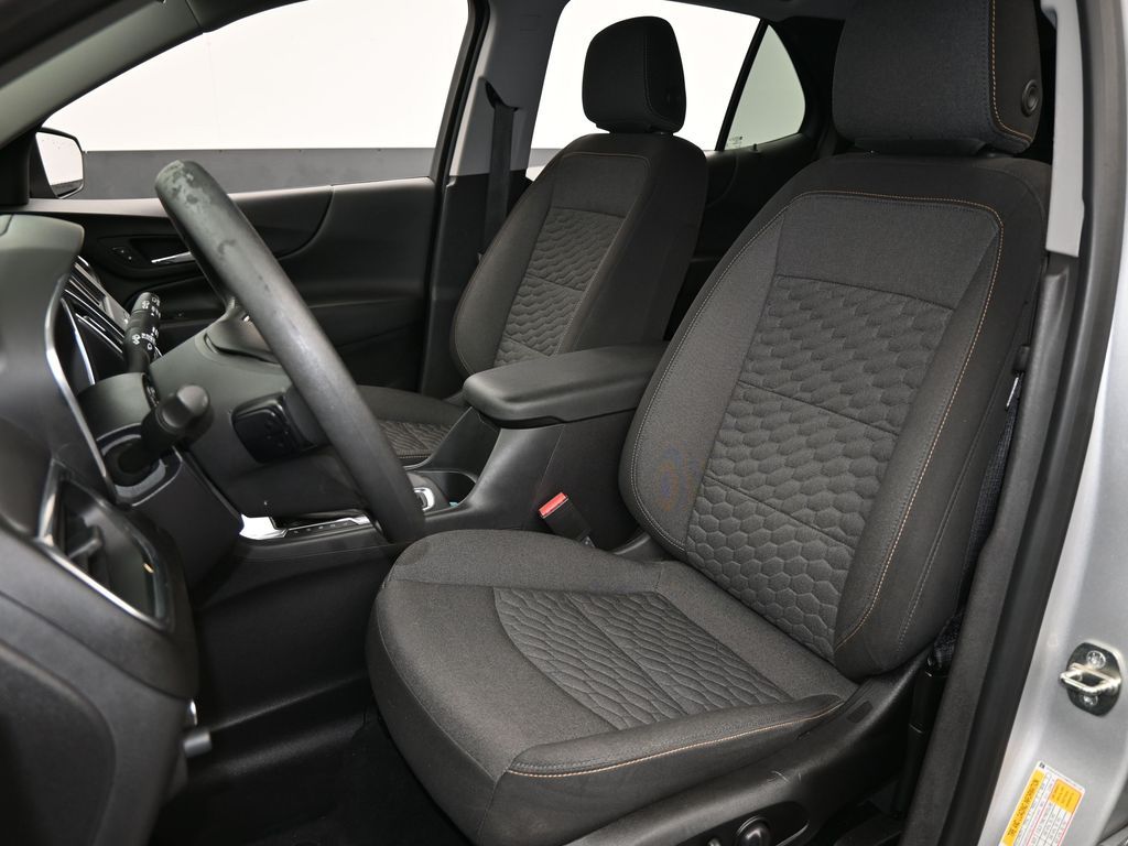 Used 2021 Silver Ice Metallic Chevrolet LT image 10