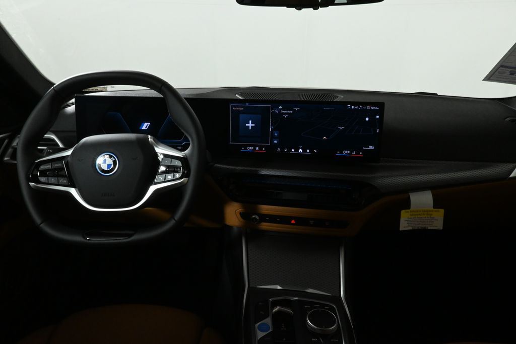 2025 BMW i4 xDrive40 16