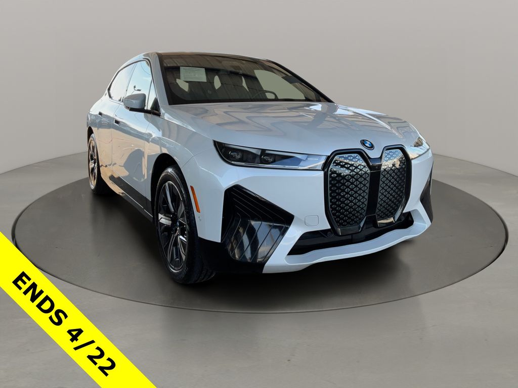 Mineral White Metallic 2024 BMW iX xDrive50 AWD SUV / Crossover All-Wheel Drive Automatic