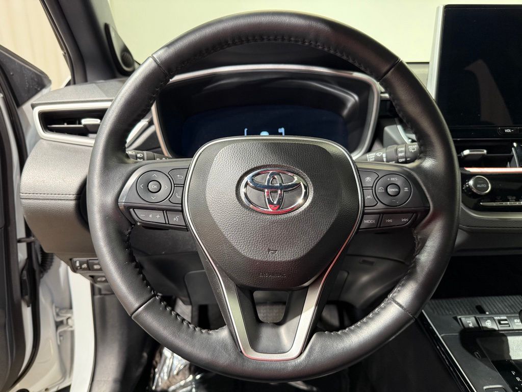 Thumbnail: 2026 Toyota Corolla Cross - 24