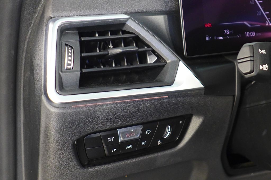 Thumbnail: 2024 BMW 4 Series - 16