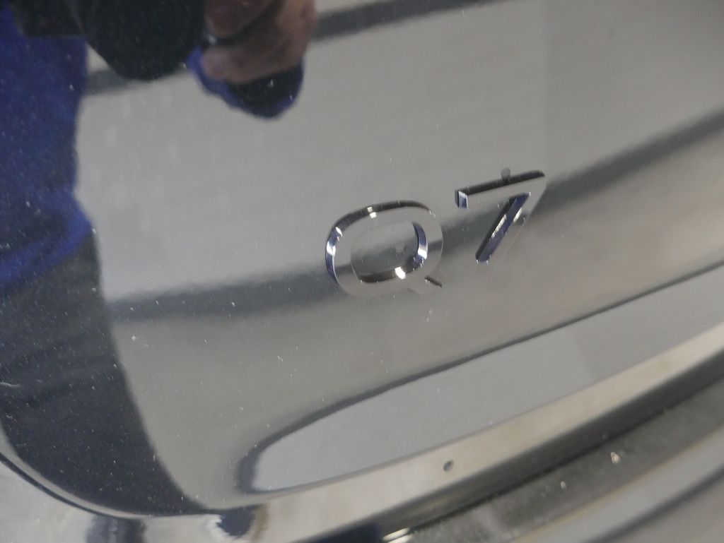 Thumbnail: 2026 Audi Q7 - 9