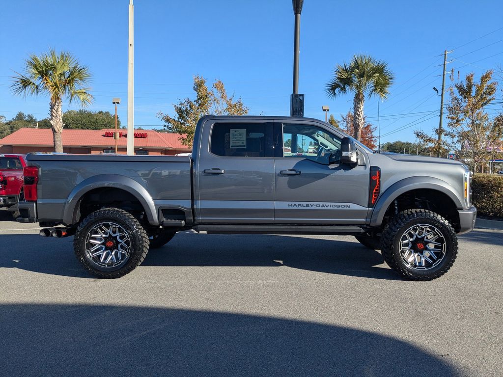 2025 Ford F-250 LARIAT