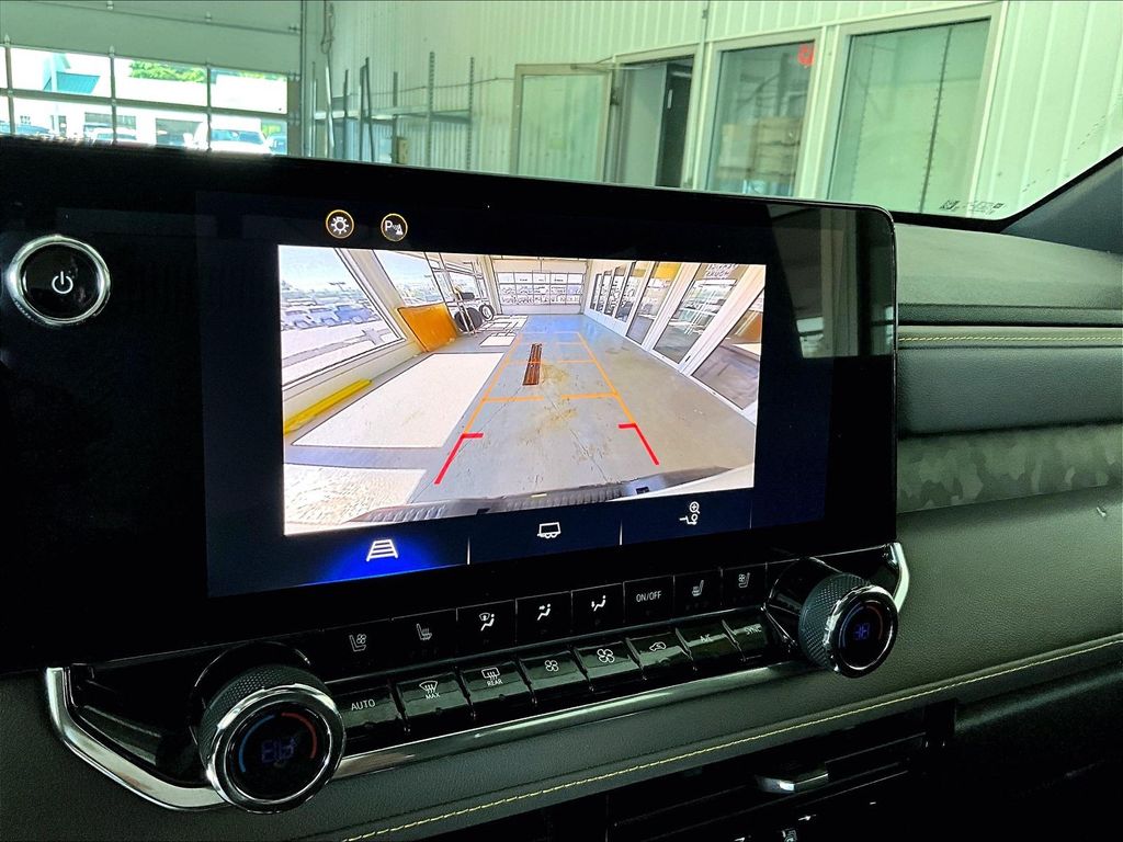 2023 Chevrolet Colorado — photo 19